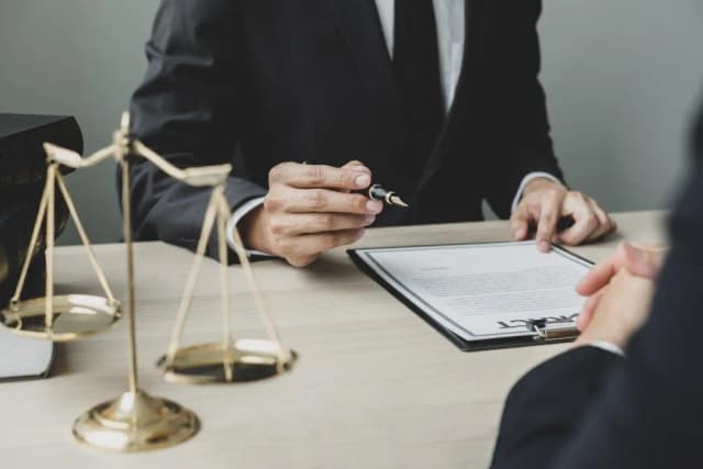 Czy sąd może odrzucić akt oskarżenia? Poznaj 5 kluczowych faktów Czy sąd może odrzucić akt oskarżenia? Poznaj 5 kluczowych faktów