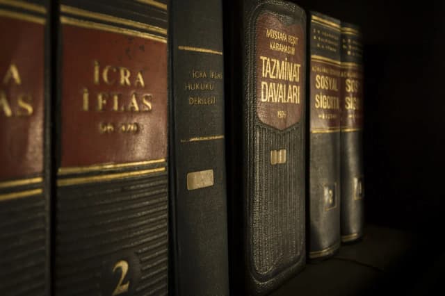 Jak skutecznie uzyskać adwokata z urzędu - krok po kroku Jak skutecznie uzyskać adwokata z urzędu - krok po kroku