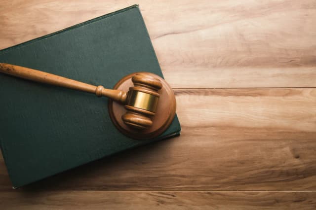 Ile się czeka na rozprawę? Poznaj zaskakujące czasy oczekiwania Ile się czeka na rozprawę? Poznaj zaskakujące czasy oczekiwania