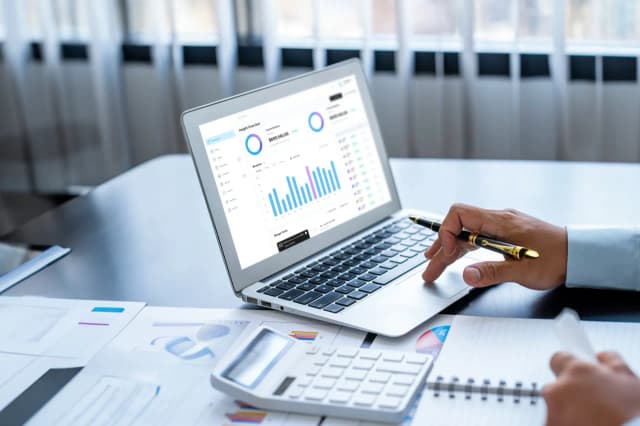 Spółka jawna KRS czy CEIDG - co wybrać, aby uniknąć problemów? Spółka jawna KRS czy CEIDG - co wybrać, aby uniknąć problemów?