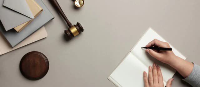 Ile zarabia prawnik w Polsce? Zaskakujące fakty o wynagrodzeniach Ile zarabia prawnik w Polsce? Zaskakujące fakty o wynagrodzeniach