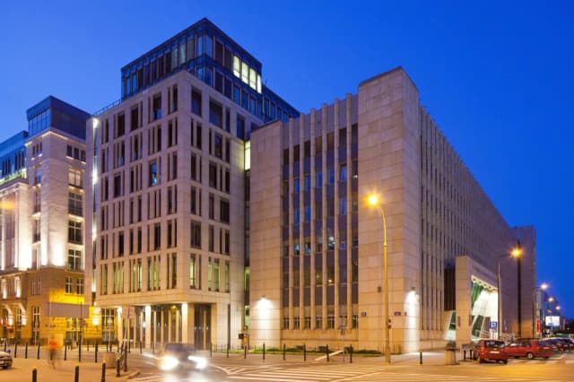 Naczelny Sąd Administracyjny: rola i funkcje w polskim systemie Naczelny Sąd Administracyjny: rola i funkcje w polskim systemie