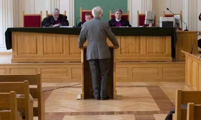 Jak zeznawać w sądzie jako świadek: Porady i prawa świadka Jak zeznawać w sądzie jako świadek: Porady i prawa świadka