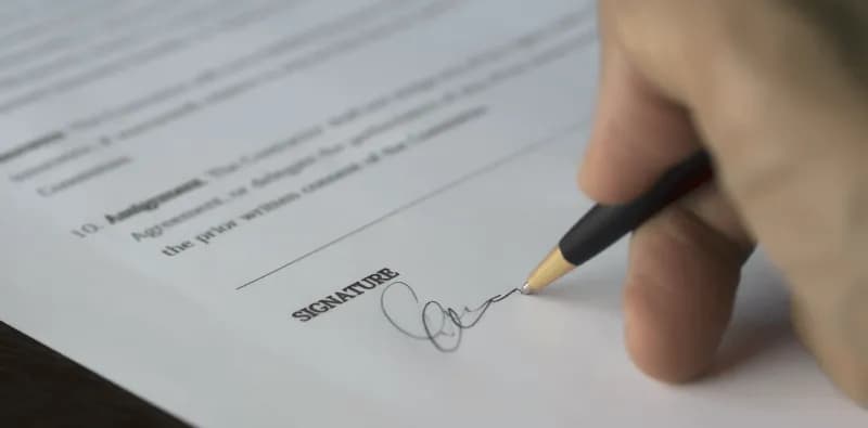 Odrzucenie spadku przez spadkobiercę a zachowek Odrzucenie spadku przez spadkobiercę a zachowek