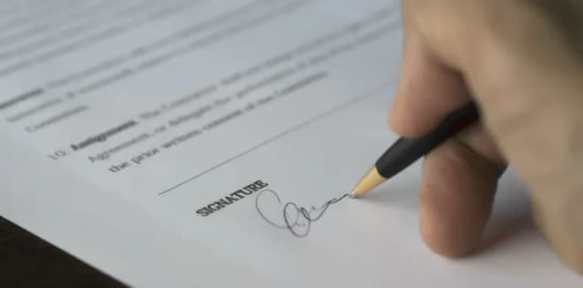 Odrzucenie spadku przez spadkobiercę a zachowek Odrzucenie spadku przez spadkobiercę a zachowek